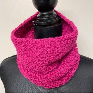 New hand knit women’s eco organic cotton pink neck warmer/ cowl OS